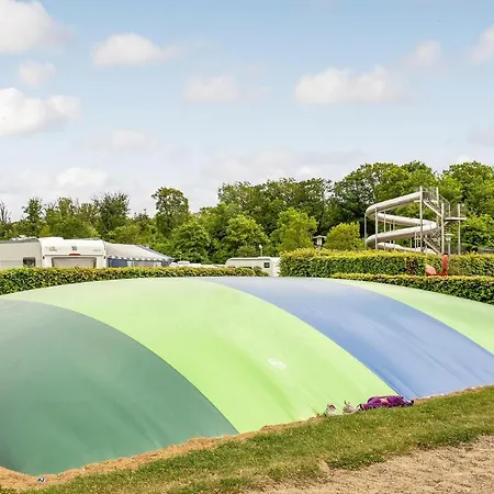 Сasa de vacaciones Amazing In With Kitchen